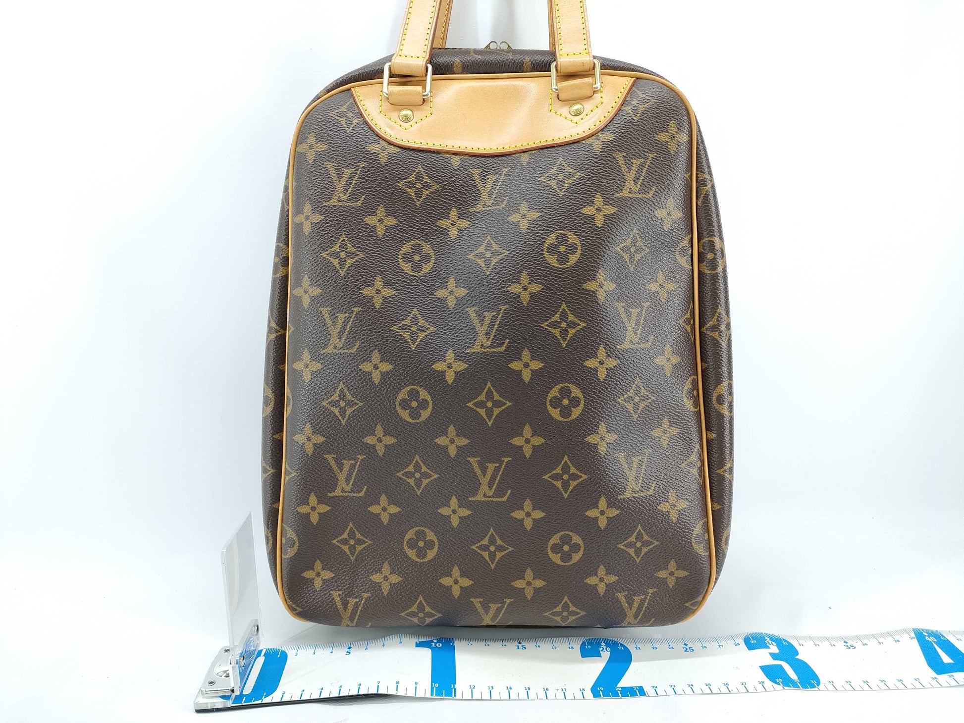 LOUIS VUITTON Monogram LOUIS VUITTON Excursion M41450 Handbag