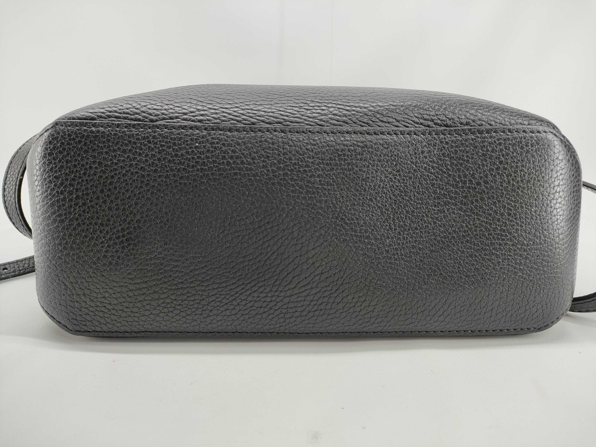 LOUIS VUITTON LOUIS VUITTON Volta M50255 Handbag