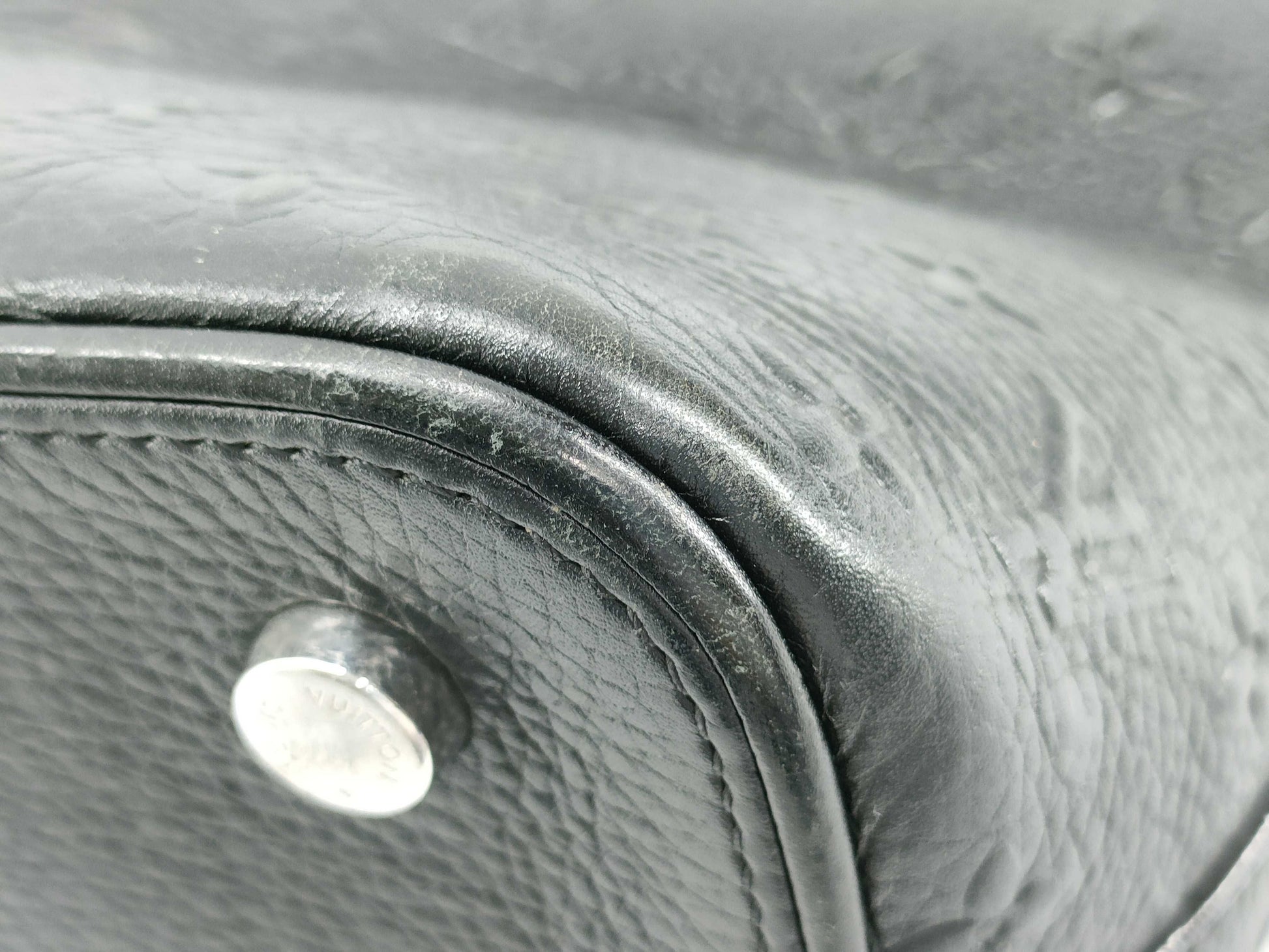 LOUIS VUITTON LOUIS VUITTON Revelation Lock It M40771 Handbag