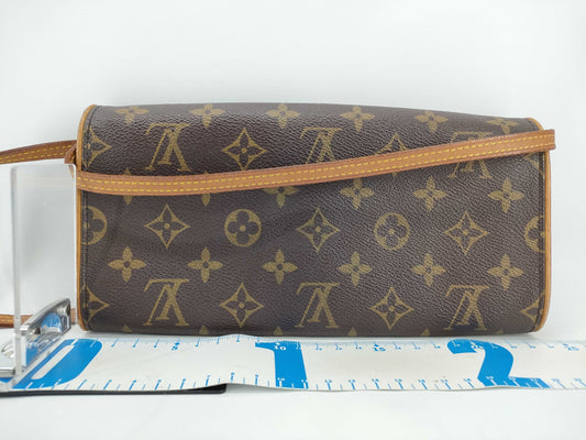 LOUIS VUITTON Monogram LOUIS VUITTON Pochette Twin M51852 Shoulder Bag