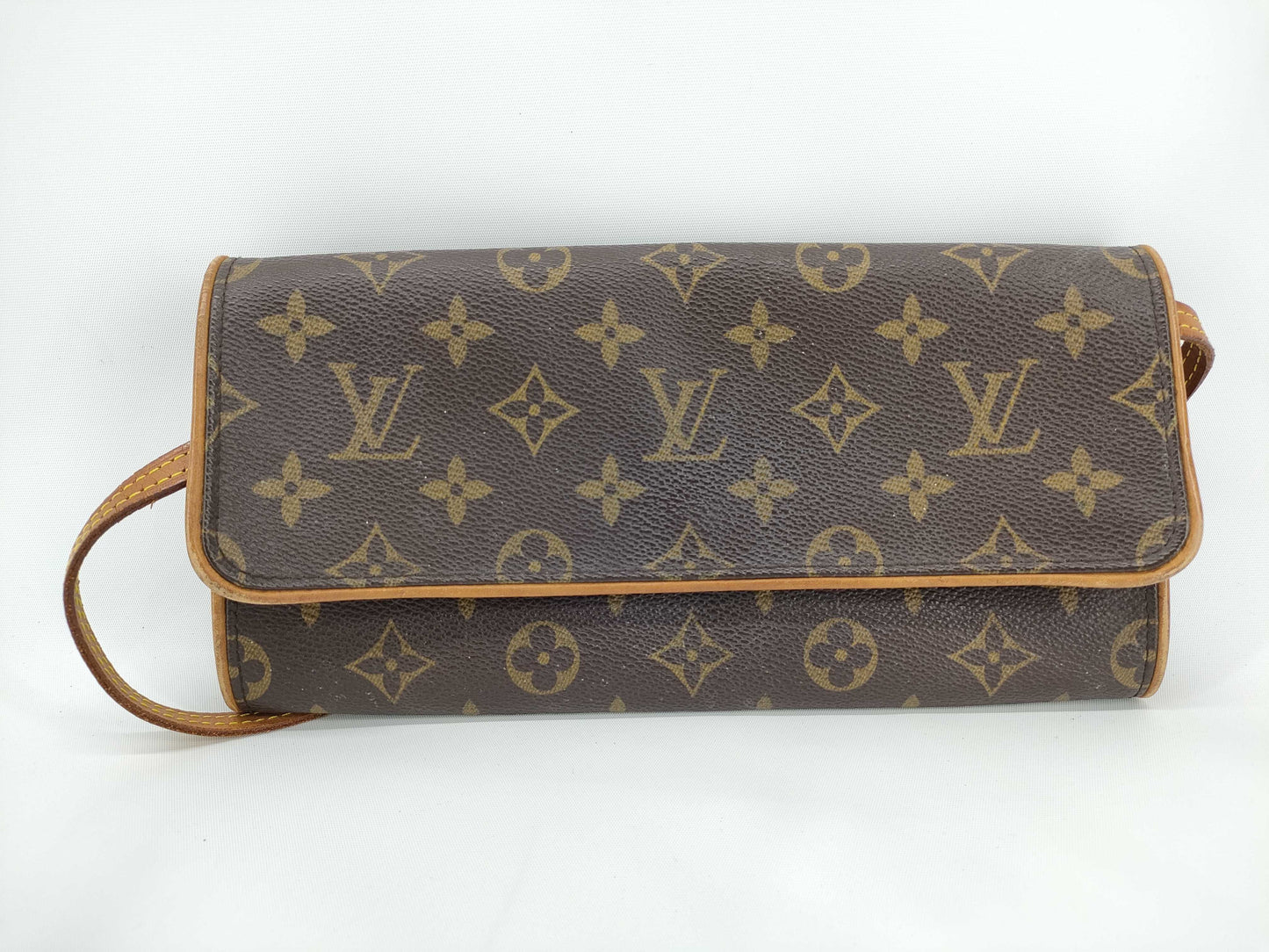 LOUIS VUITTON Monogram LOUIS VUITTON Pochette Twin M51852 Shoulder Bag
