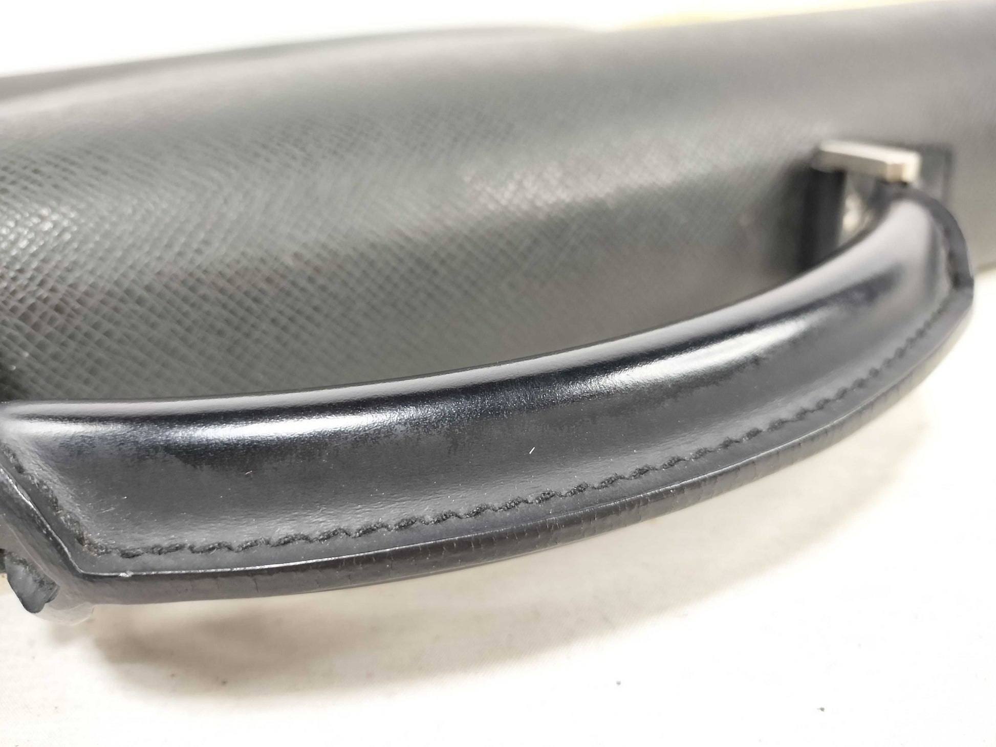 LOUIS VUITTON LV Robusto Business Bag