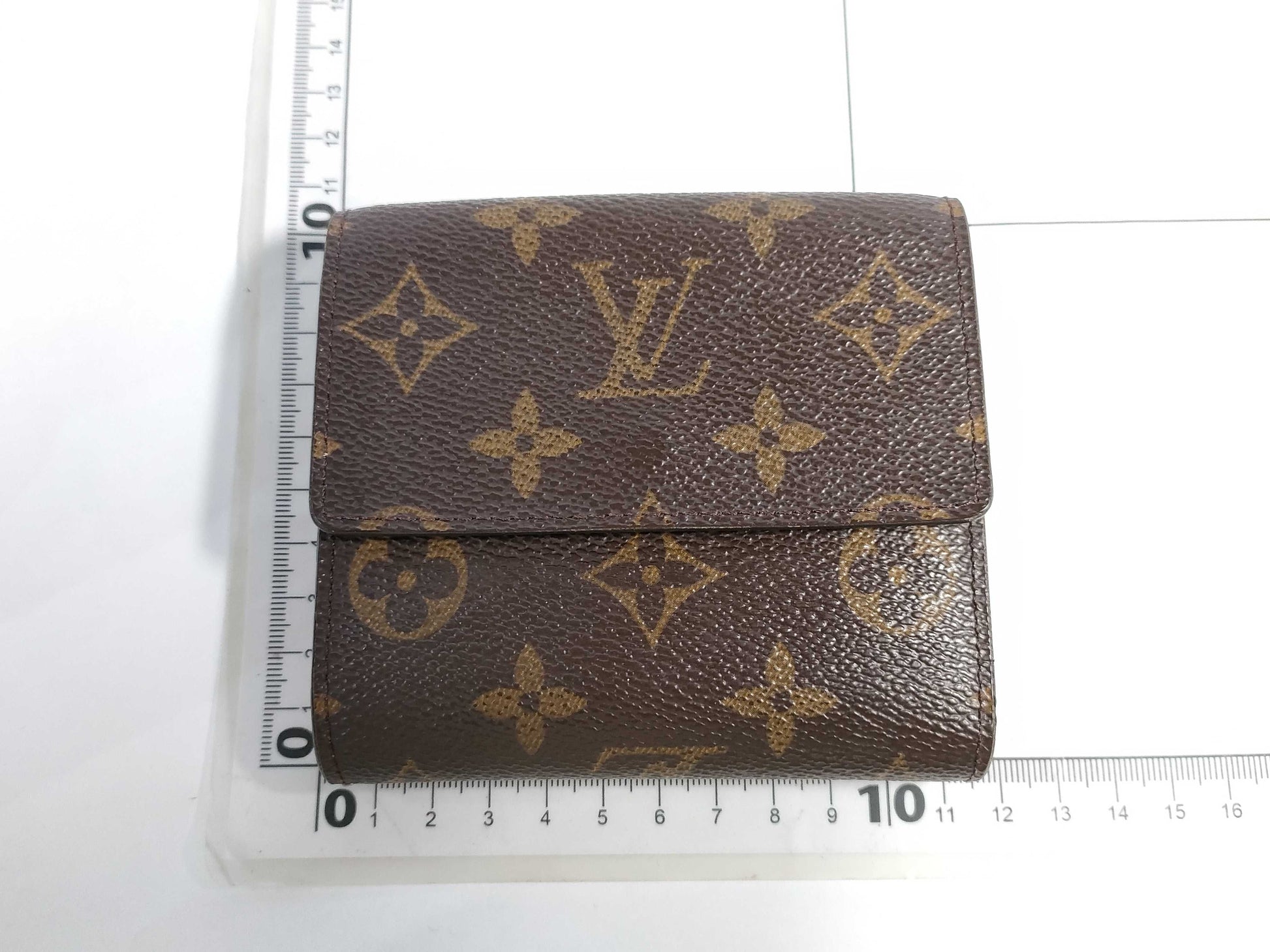 LOUIS VUITTON Monogram Louis Vuitton Wallet