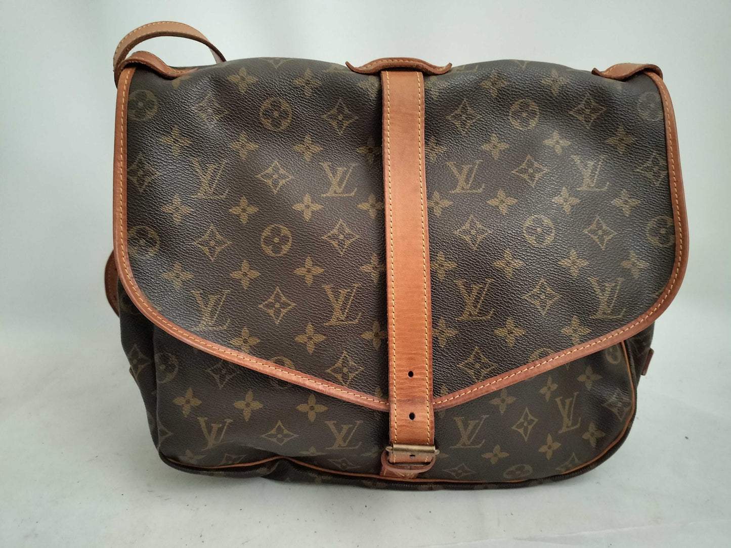 LOUIS VUITTON Monogram LOUIS VUITTON Monogram M42256 Saumur 30 Shoulder Bag Shoulder Bag