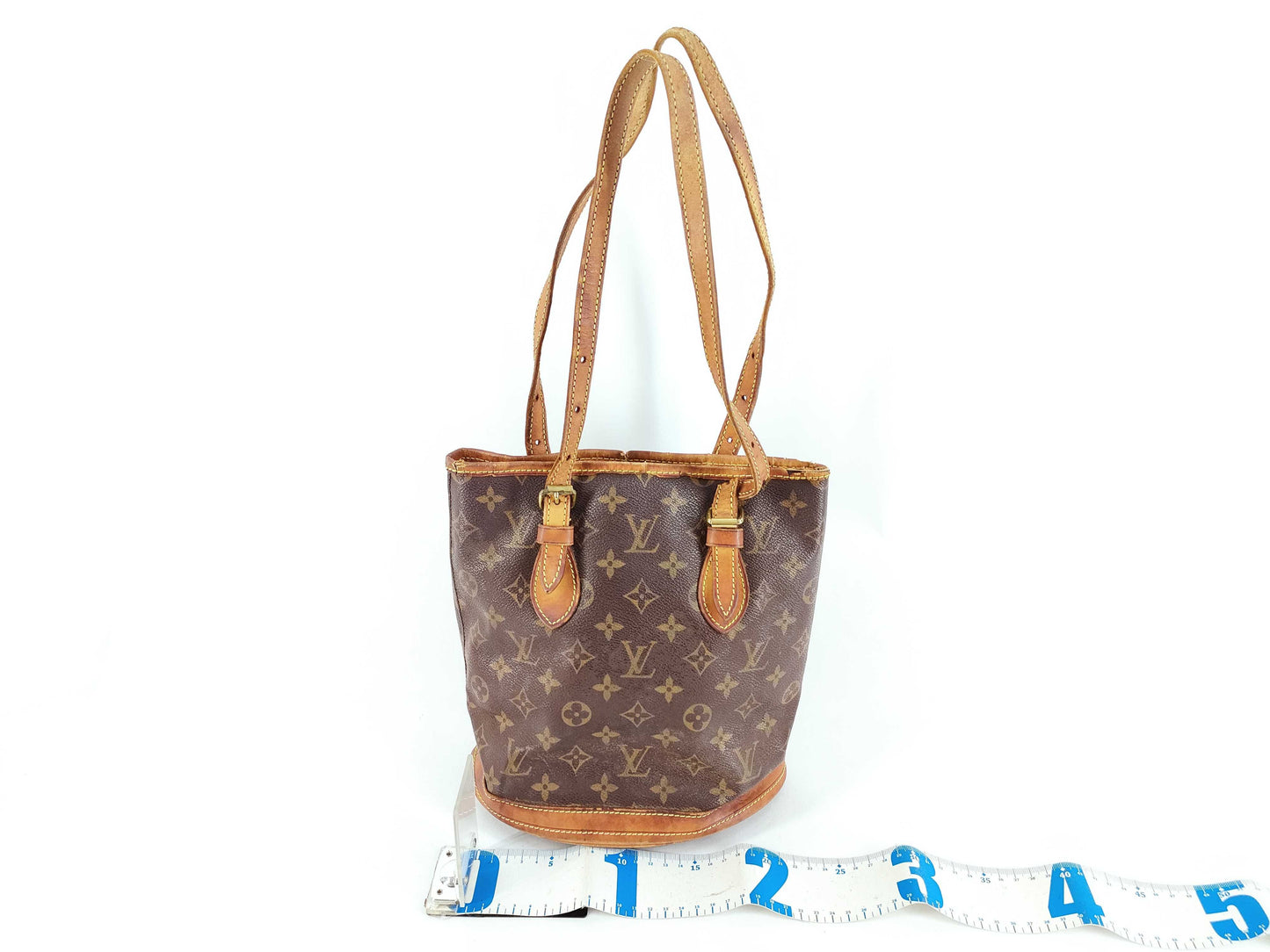 LOUIS VUITTON Monogram LV Bucket PM M42238 Monogram Tote Bag