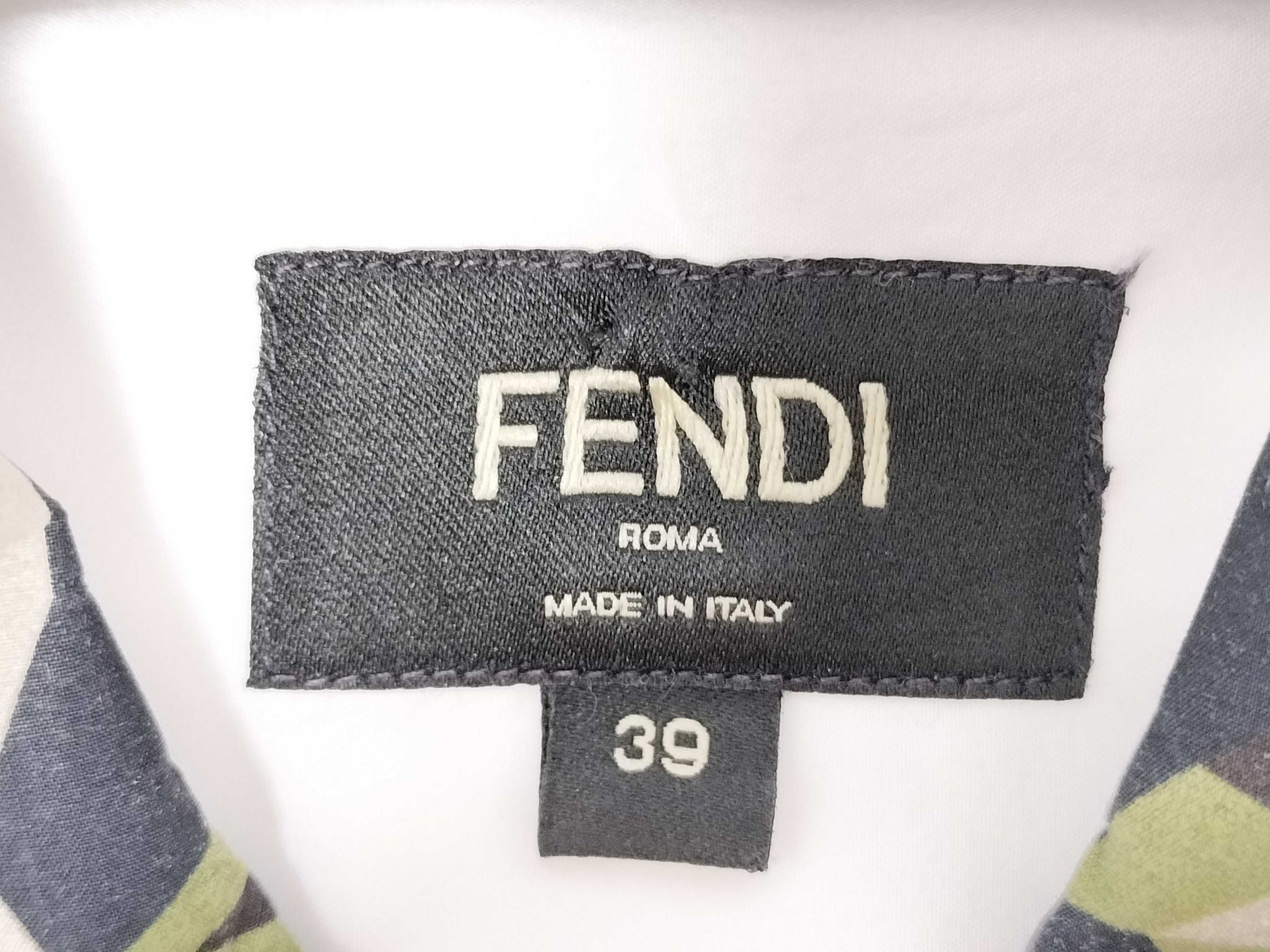 FENDI FENDI Fendi Switch Logo Design Shirt White Size 39 Shirt