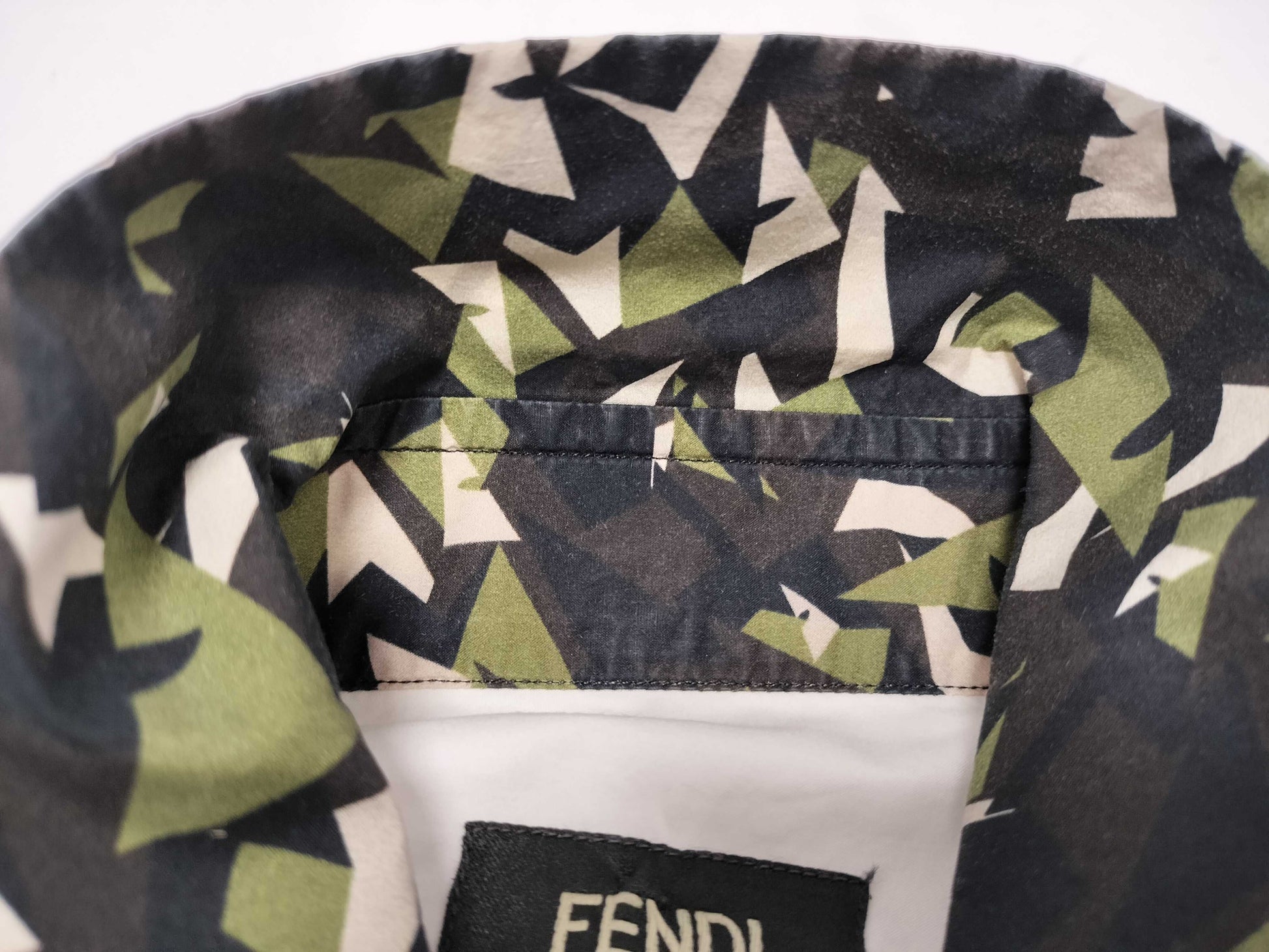 FENDI FENDI Fendi Switch Logo Design Shirt White Size 39 Shirt