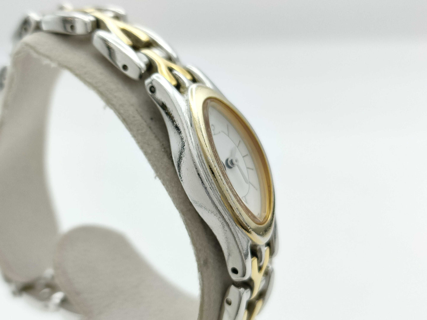 Yves Saint Laurent YSL 5421-H08314 970382 Quartz Immovable Women's Watch