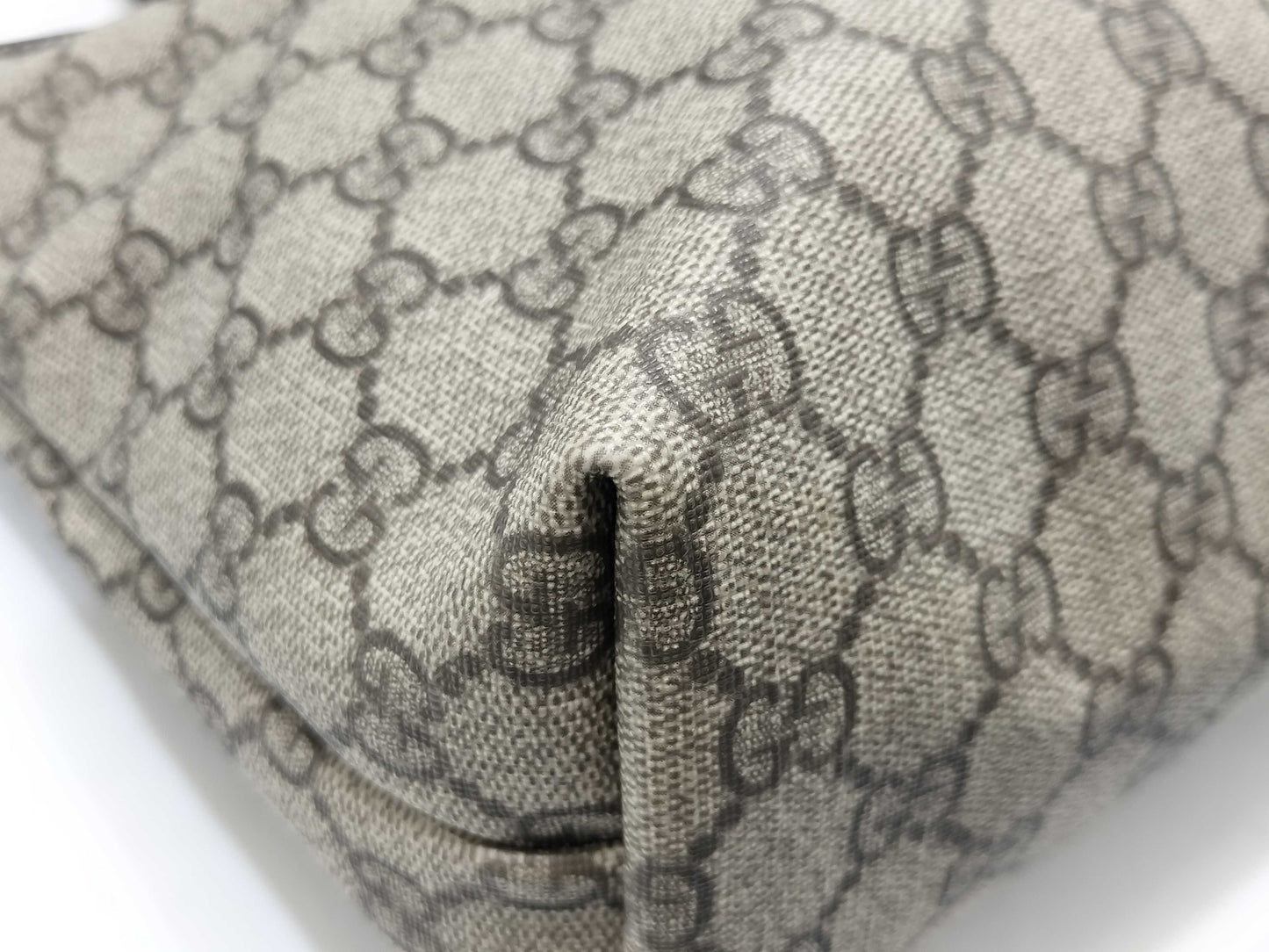 GUCCI GG Supreme GUCCI Tote Bag GG Supreme Handbag