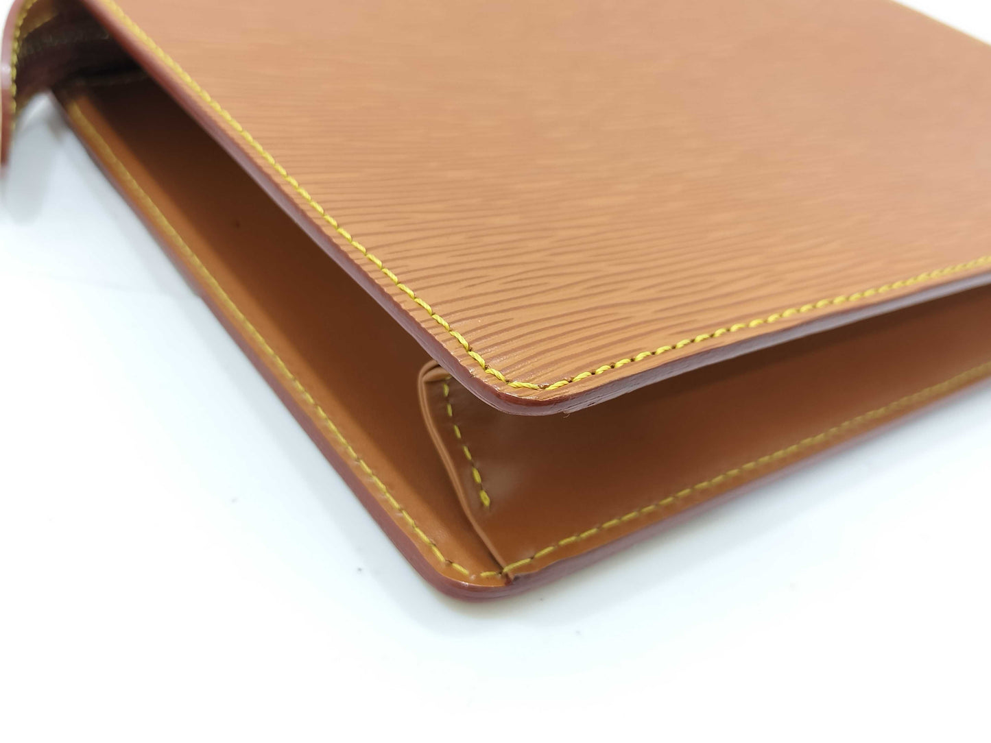 LOUIS VUITTON Epi Louis Vuitton Epi Second Bag