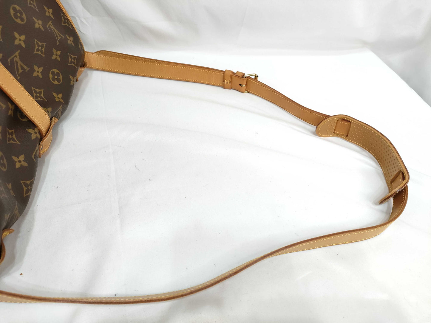 LOUIS VUITTON Monogram LOUIS VUITTON Monogram M42254 Saumur 35 Shoulder Bag Shoulder Bag