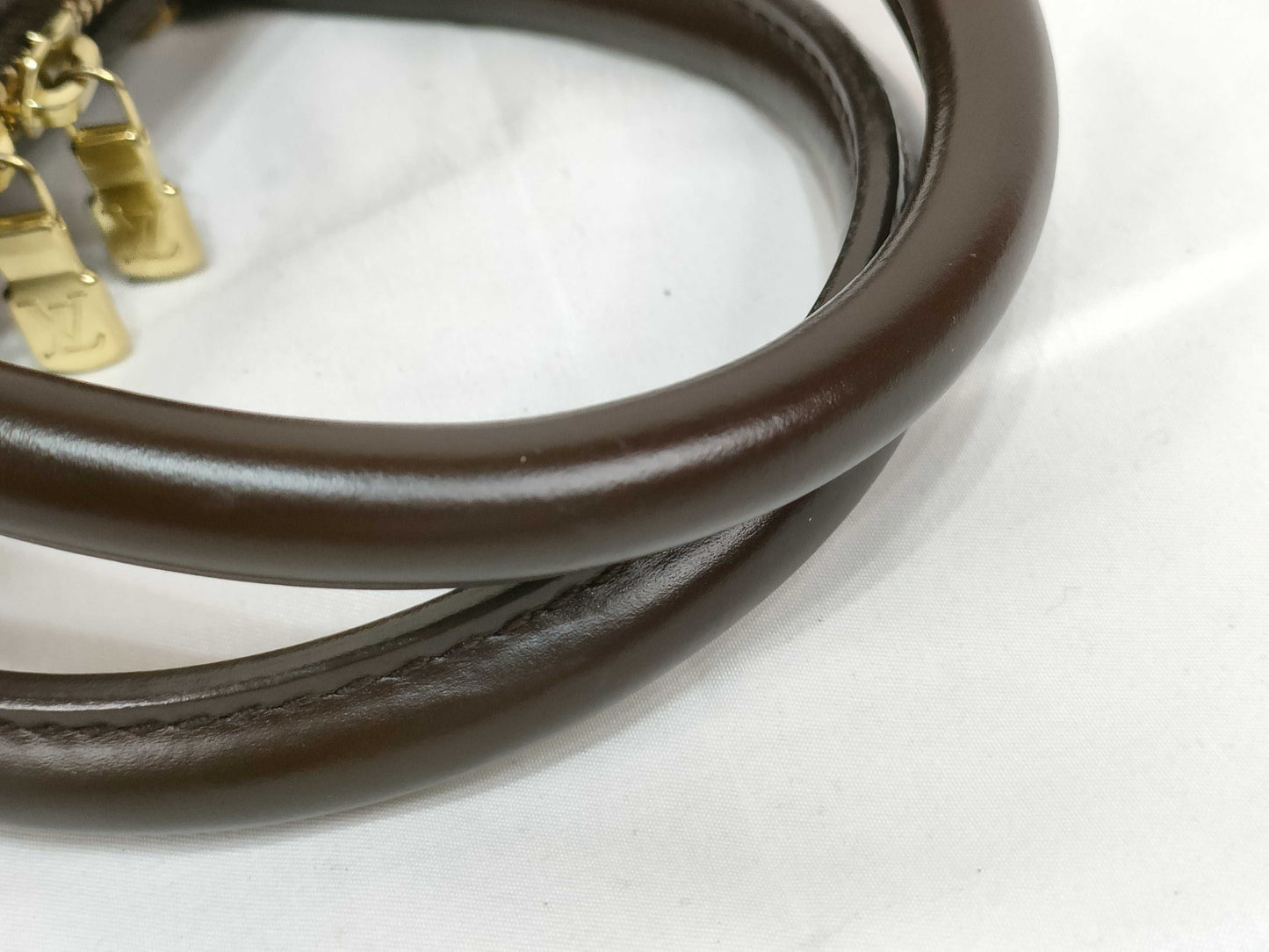 LOUIS VUITTON Damier Louis Vuitton Brera Damier Brown Handbag with Red Interior