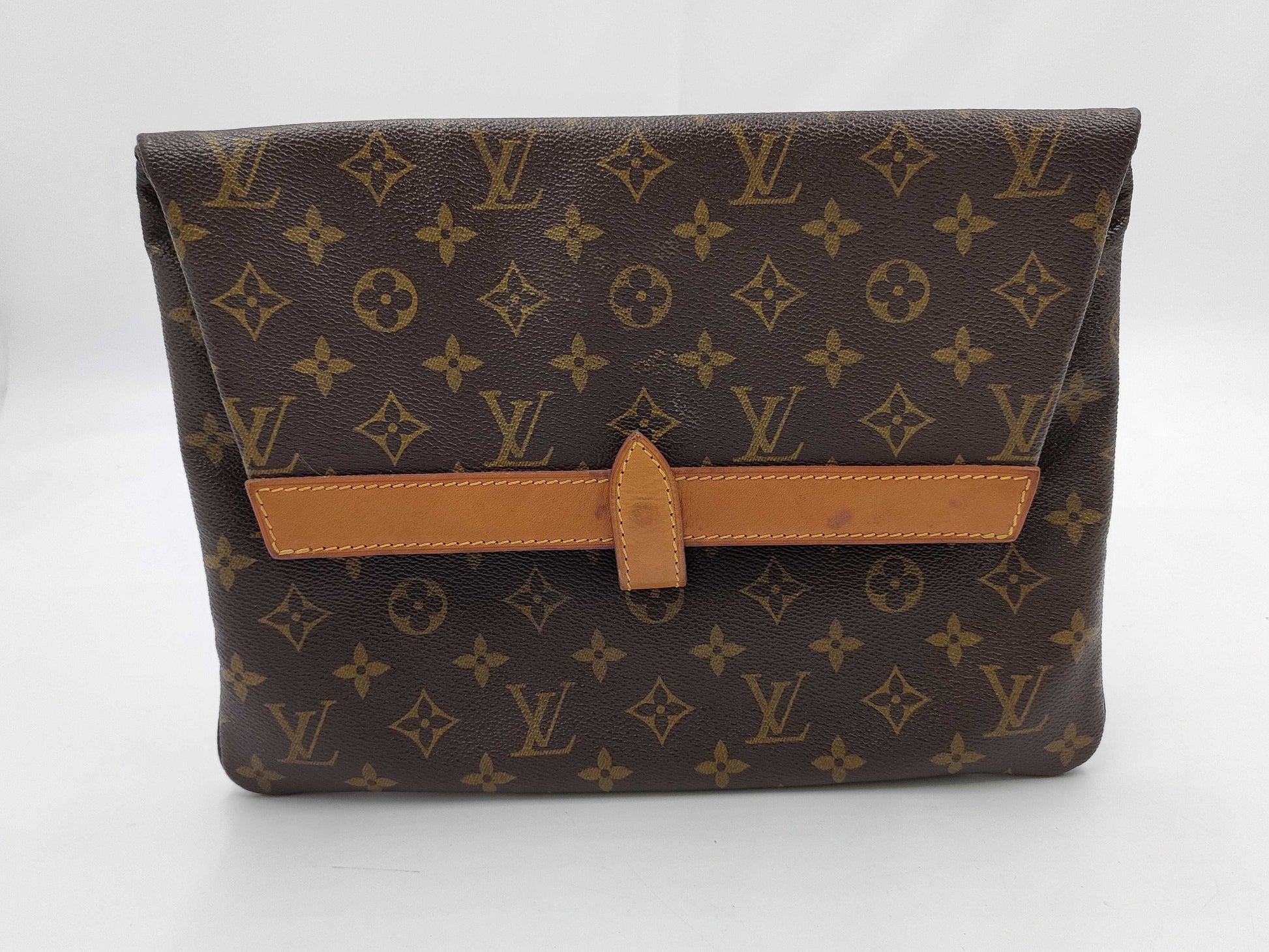 LOUIS VUITTON Monogram Vuitton Clutch Clutch Bag