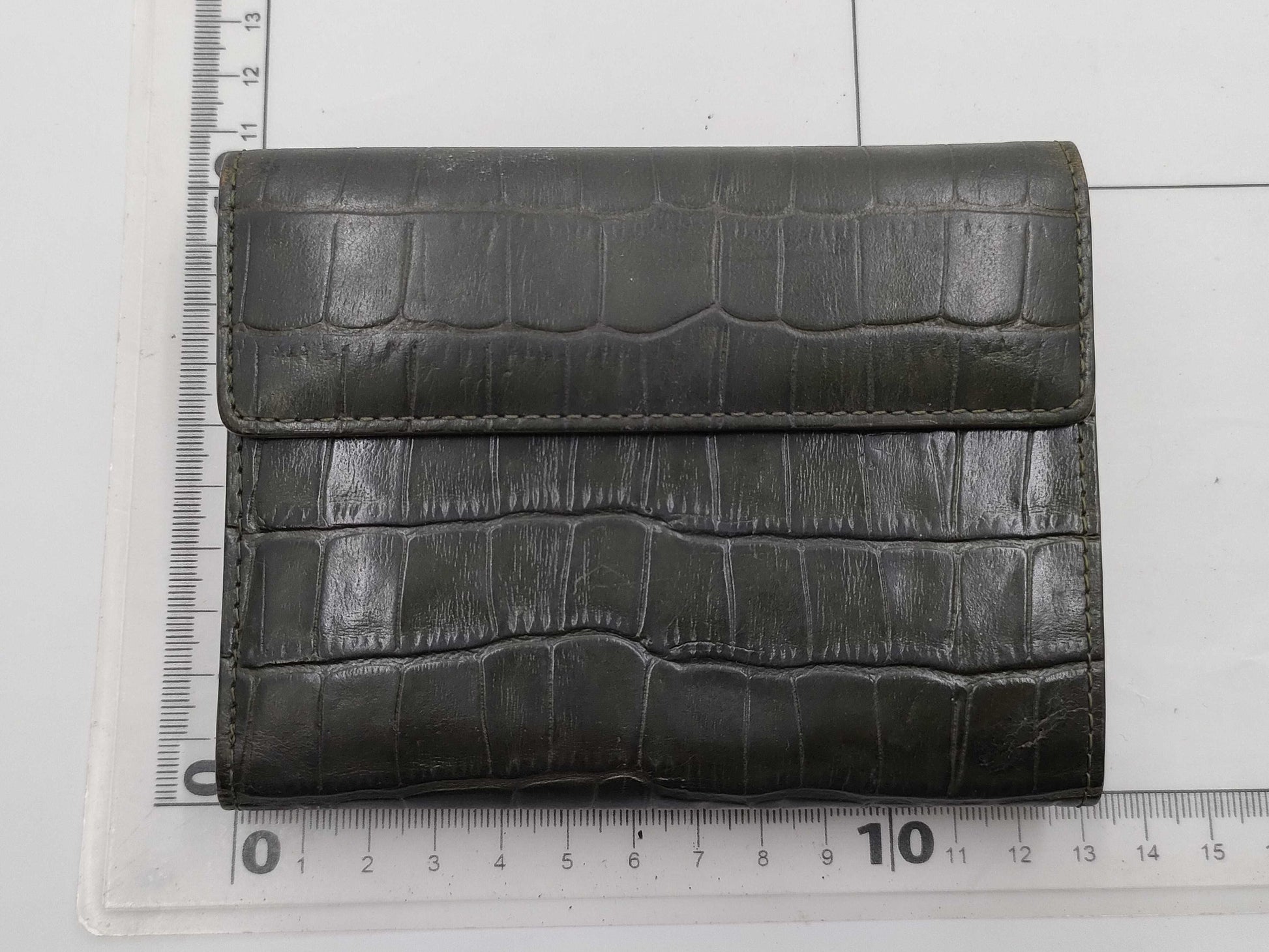 Yves Saint Laurent YSL Wallet Wallet