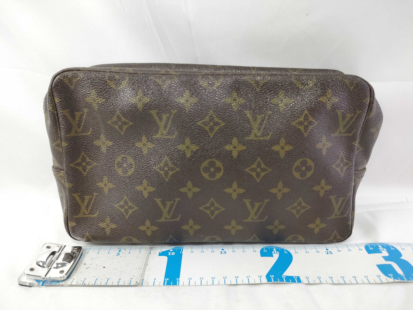 LOUIS VUITTON Monogram Monogram Truth Wallet M47522 Pouch