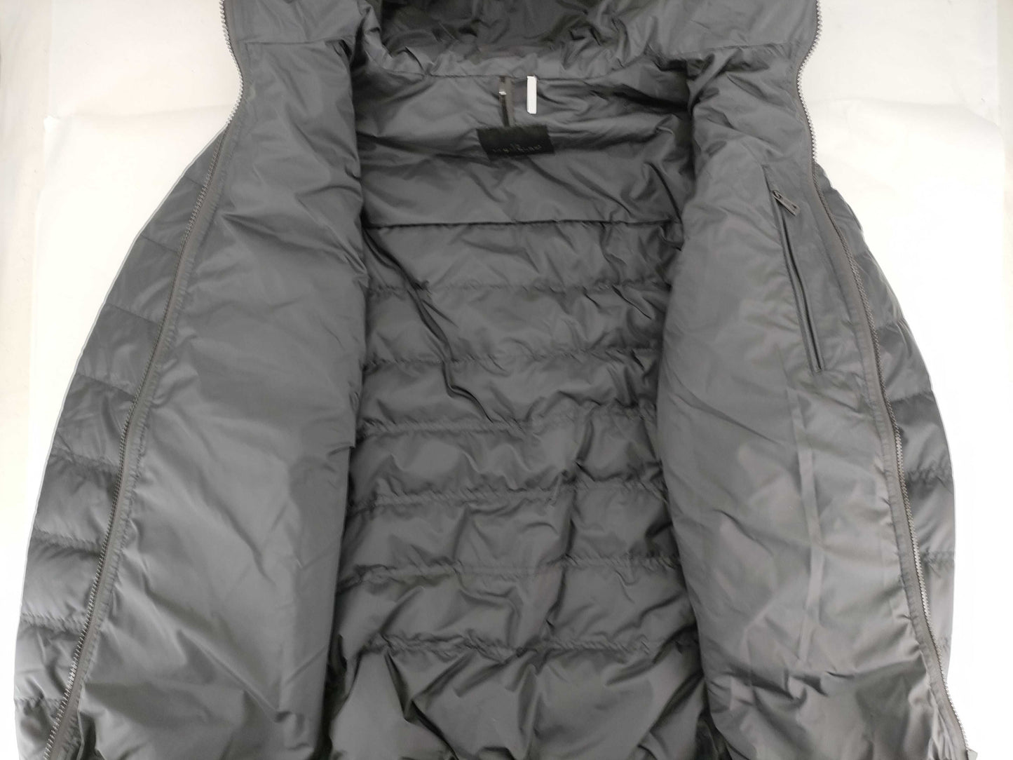 MONCLER VERNASCA Down Jacket Size 4
