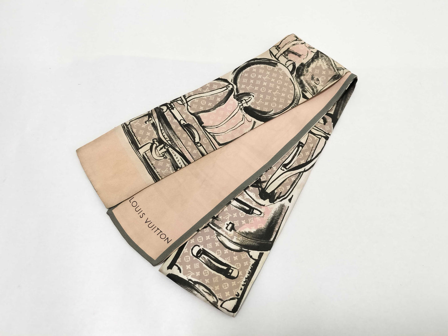 LOUIS VUITTON Vuitton Bandeau Trunk M73965 Monogram Confidential Twiley Scarf Scarf