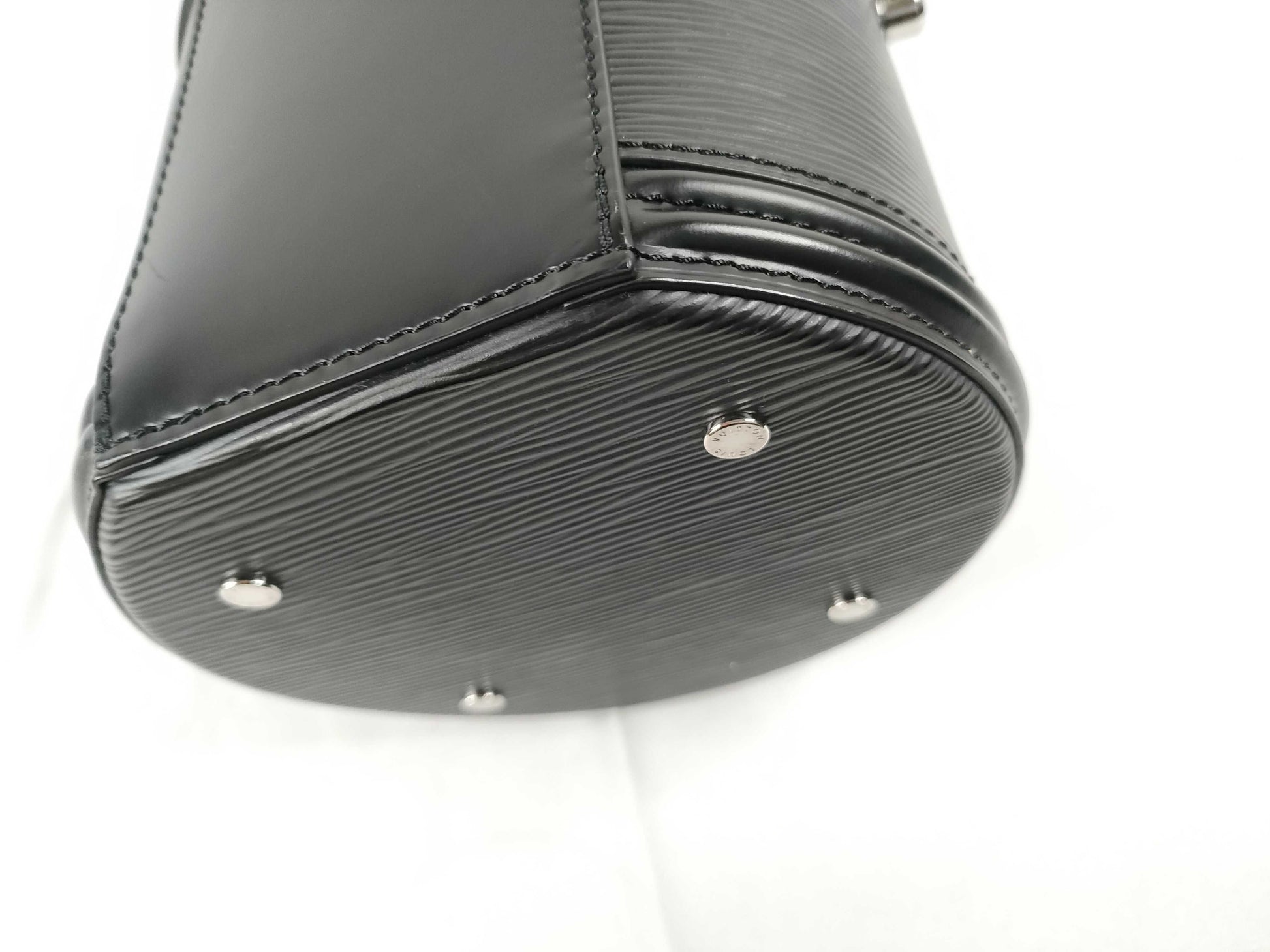 LOUIS VUITTON Epi Cannes 2-way Shoulder Bag/Handbag Leather Black M52226/IC Chip Shoulder Bag