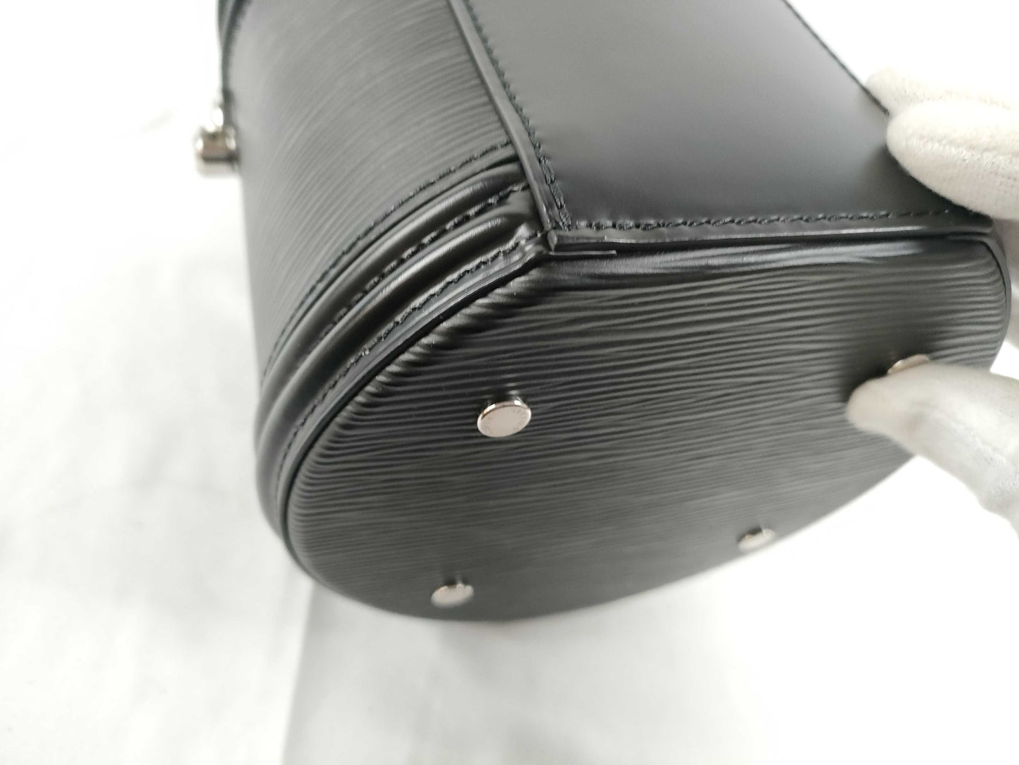 LOUIS VUITTON Epi Cannes 2-way Shoulder Bag/Handbag Leather Black M52226/IC Chip Shoulder Bag