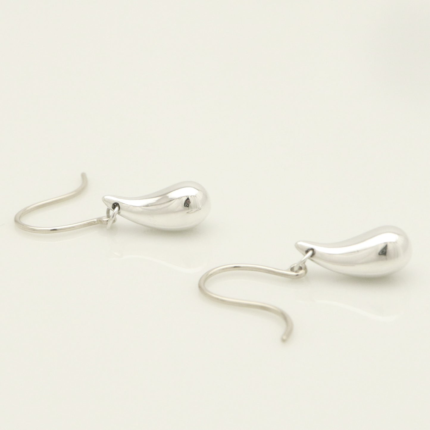 Tiffany&Co. Tiffany&Co. Tiffany&Co. Tiffany&Co. Teardrop Earrings Silver925 SV925 Weight 3.42g Earrings