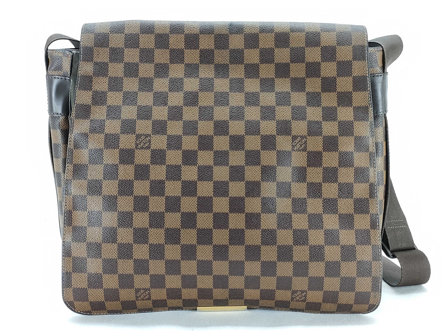 LOUIS VUITTON Damier Bastille Shoulder Bag