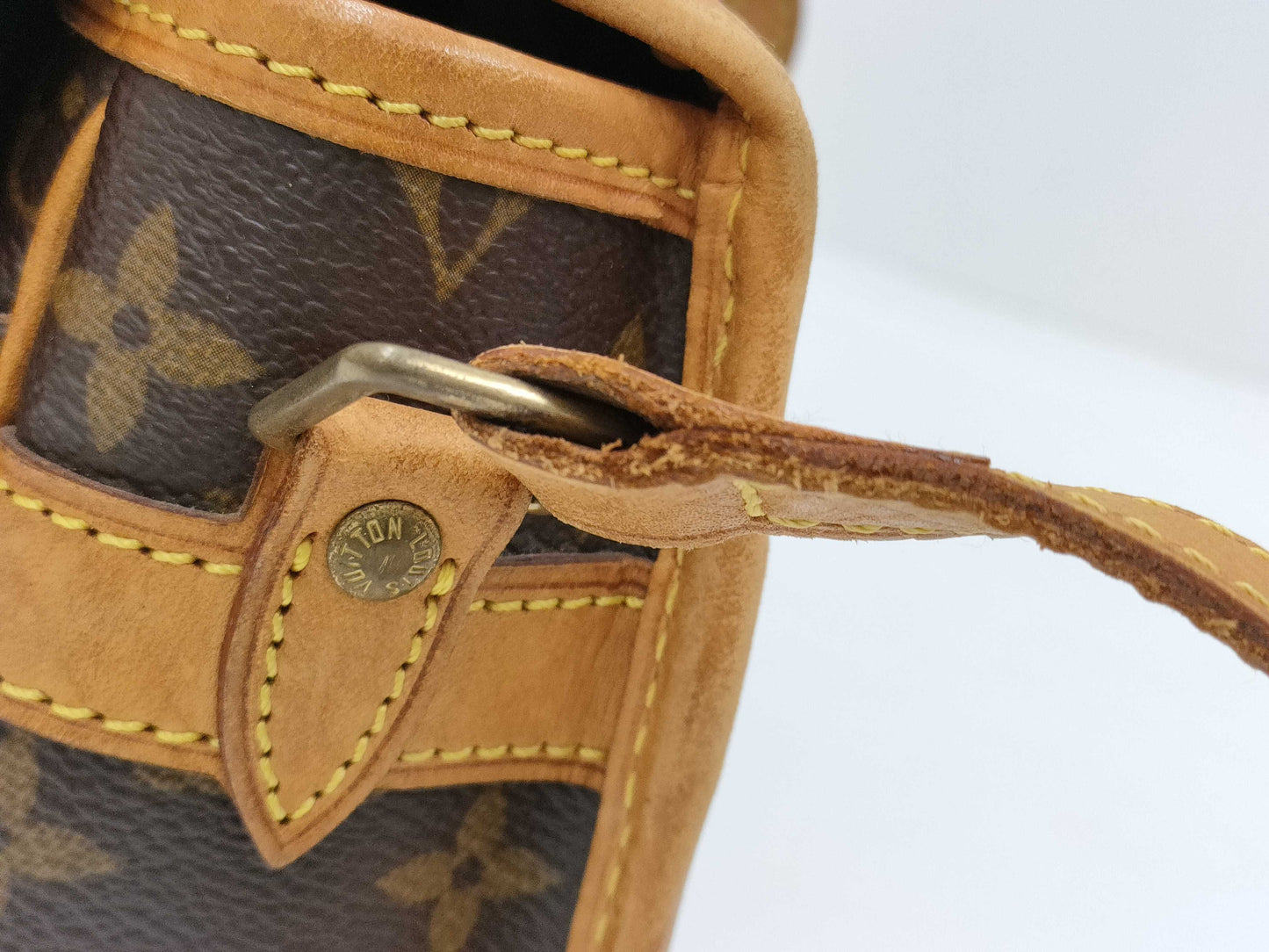 LOUIS VUITTON Monogram LV Shoulder Bag Sologne M42250 Monogram Shoulder Bag