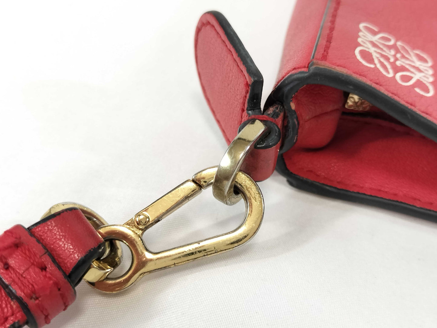 LOEWE Puzzle Shoulder Pouch Pouch