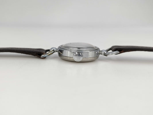 Manual winding non-moving ladies' watch