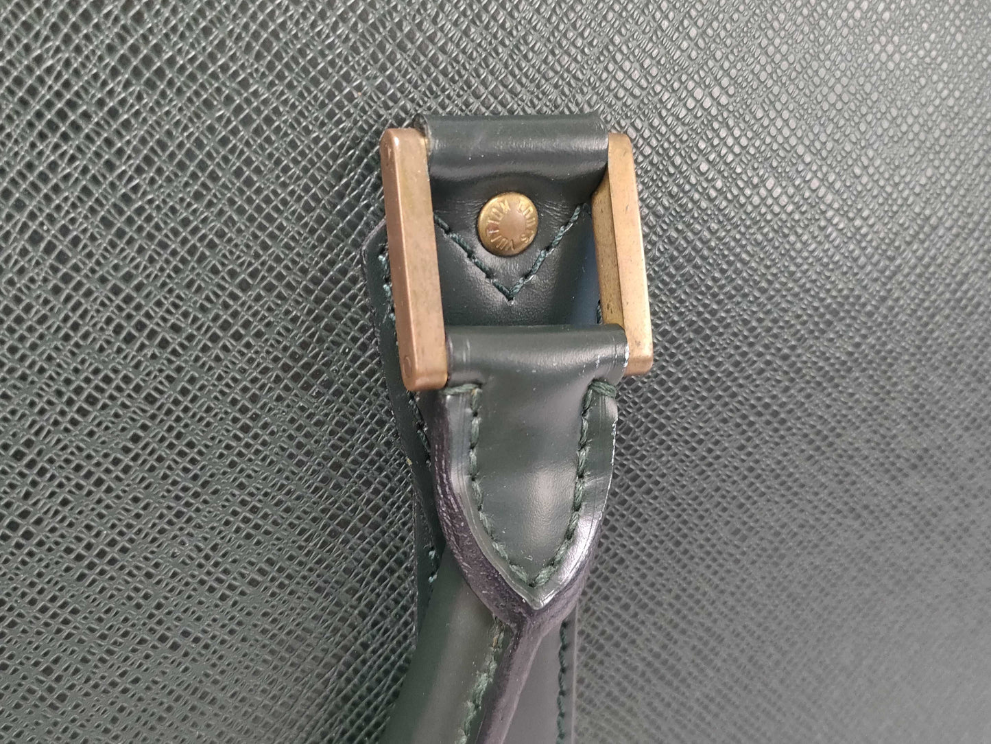 LOUIS VUITTON Taiga LOUIS VUITTON M30054 Taiga Porto Document Rosan Business Bag Business Bag