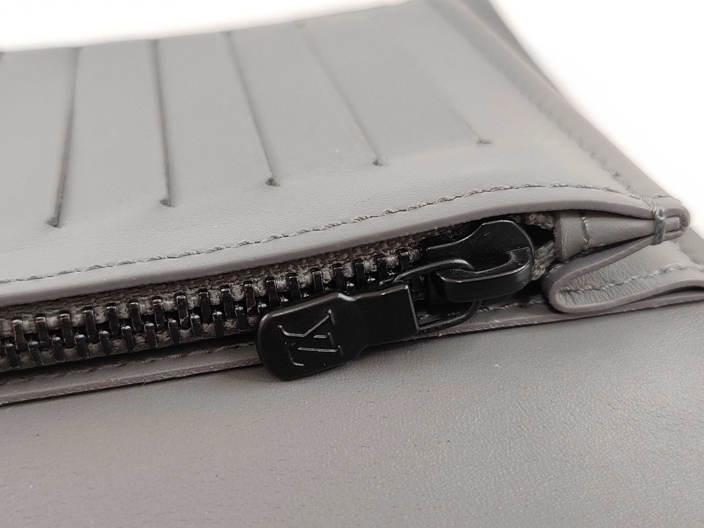 LOUIS VUITTON LV Monogram Portefeuille Brazza M81335 RFID-enabled Wallet