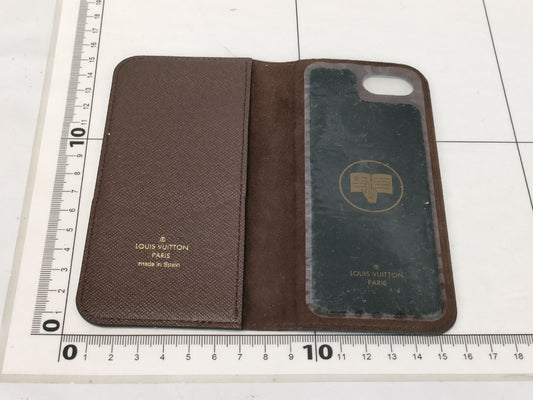 LOUIS VUITTON Louis Vuitton smartphone cases and other accessories