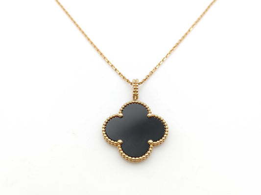 Van Cleef & Arpels Magic Alhambra Onyx Necklace in Yellow Gold and Au750, 16.2g