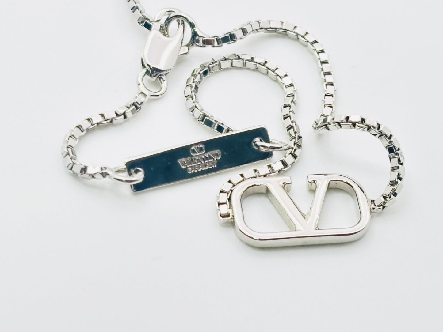 Valentino Garavani V Logo Signature Metal Bracelet in Silver, Current Model, Bracelet/Bangle