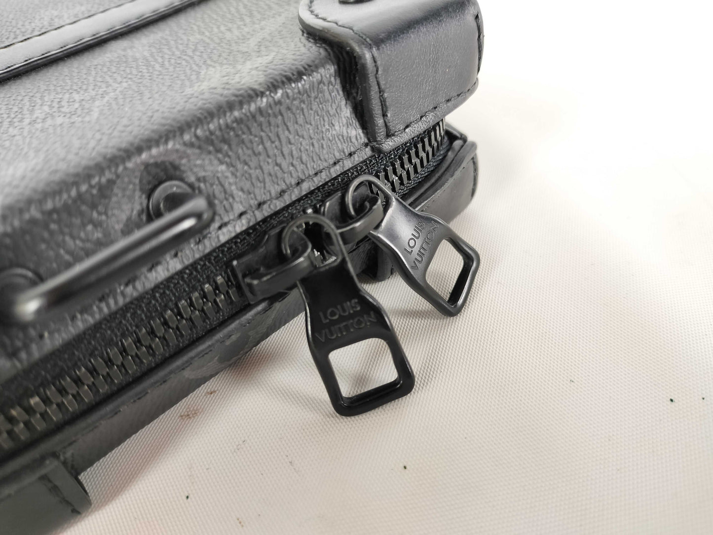 LOUIS VUITTON LOUIS VUITTON Soft Trunk Wallet Pouch