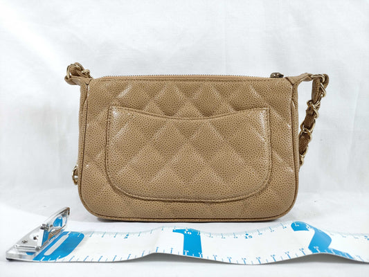 CHANEL CHANEL Matelasse Beige Caviar Leather Shoulder Bag with Gold Hardware and Chain