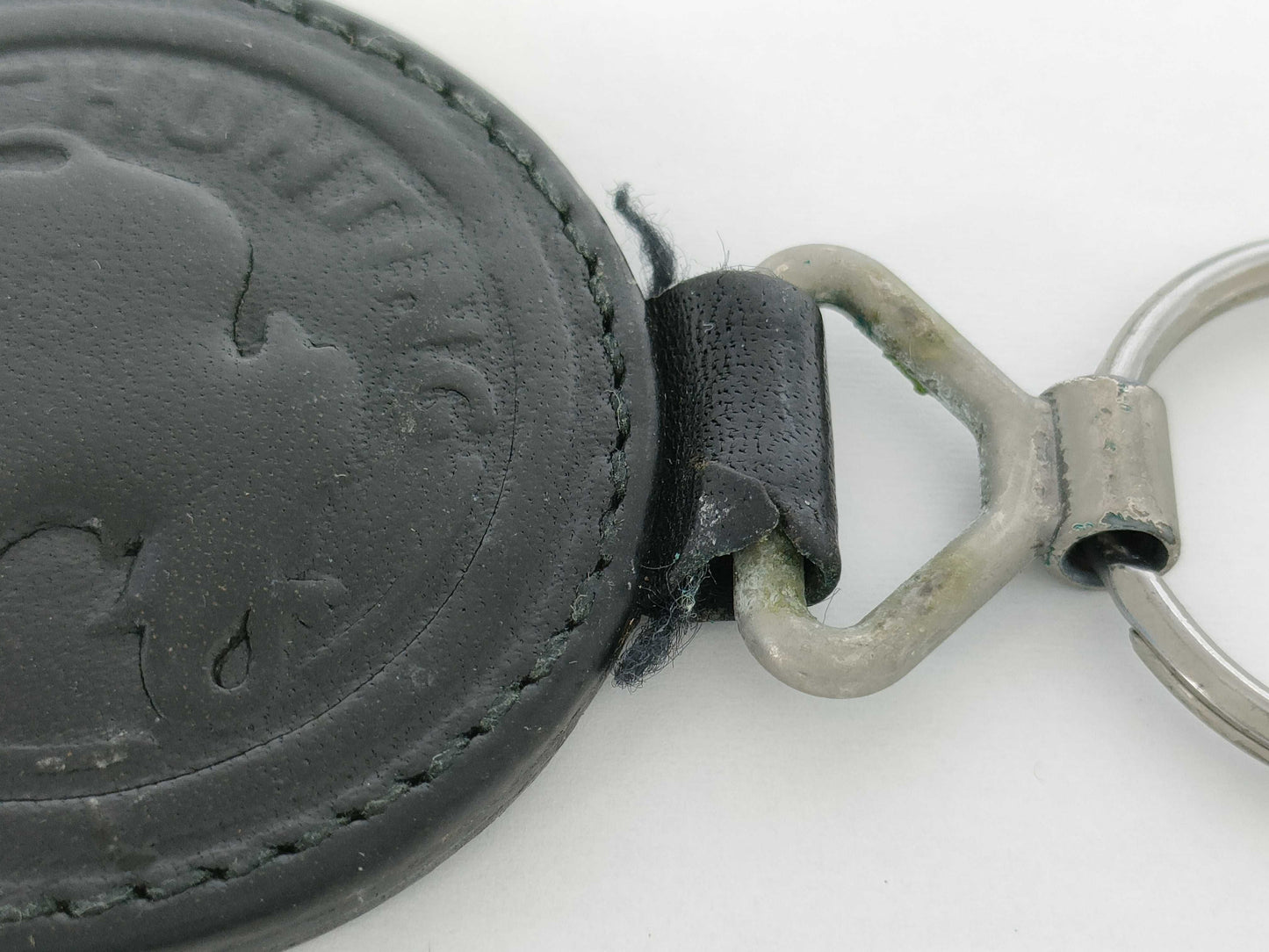 HUNTING WORLD Leather Logo Keychain Key Case/Keychain