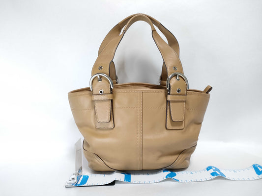 COACH Leather Hunt Bag Beige Handbag
