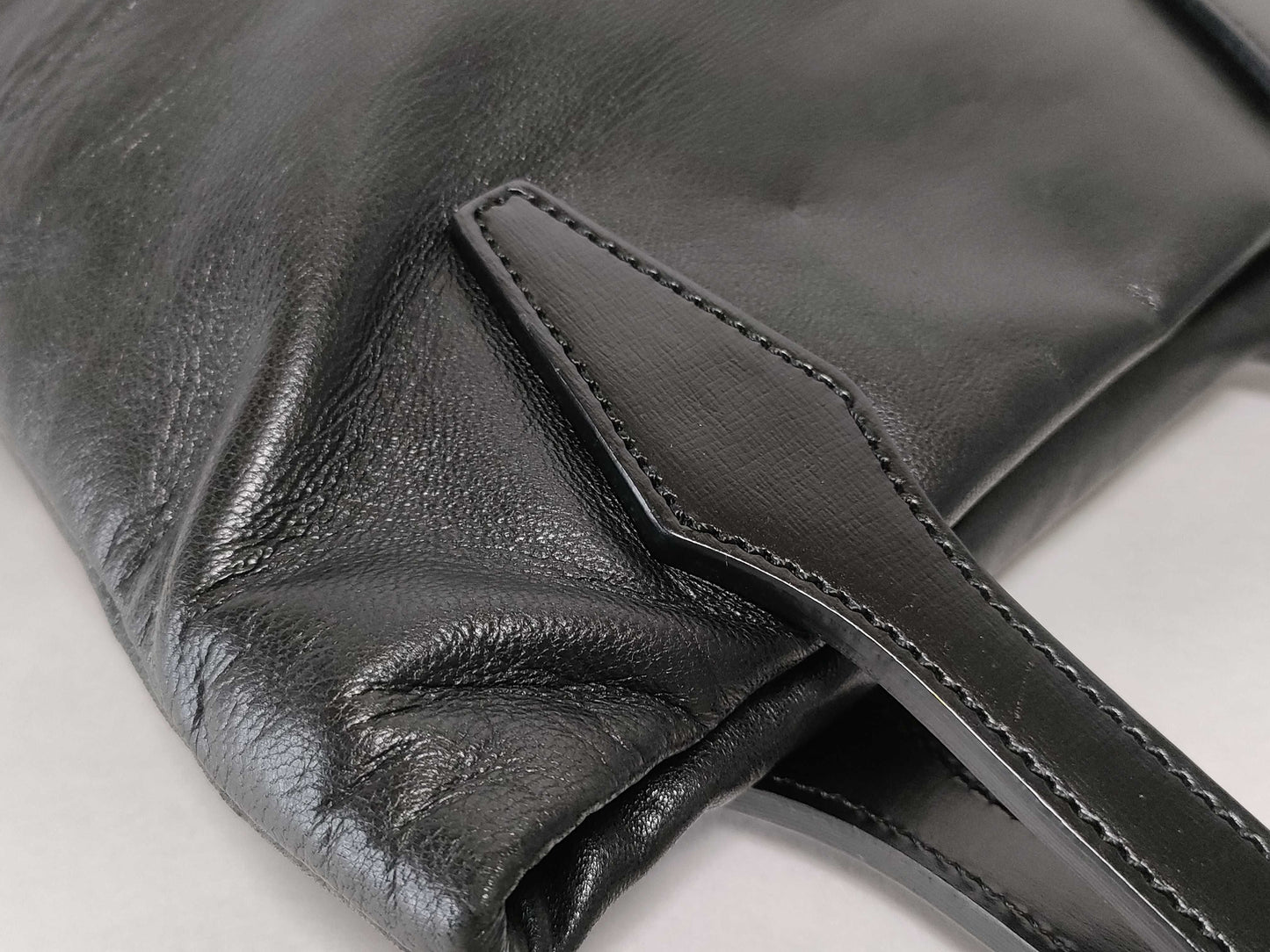 LOEWE Leather Handbag in Black