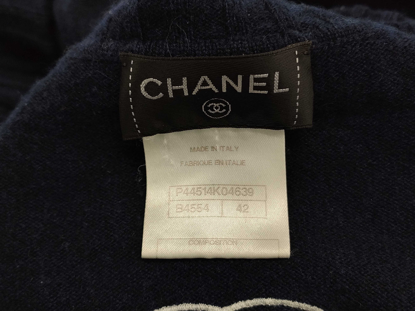 CHANEL Mademoiselle knit sweater with Coco Mark embroidery, P44514K04639, size 42, top