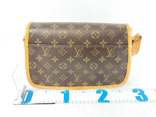 LOUIS VUITTON Monogram Louis Vuitton Sologne Monogram M42250 Shoulder Bag