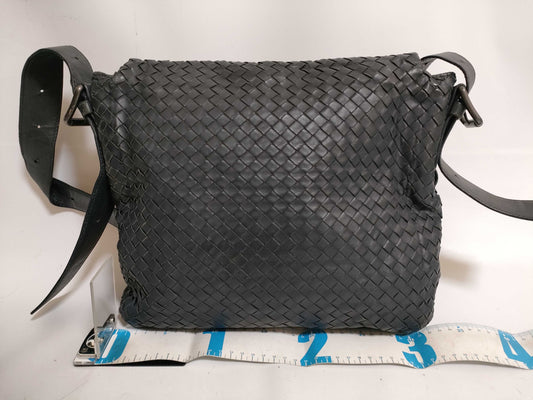 BOTTEGA VENETA Intrecciato Shoulder Bag