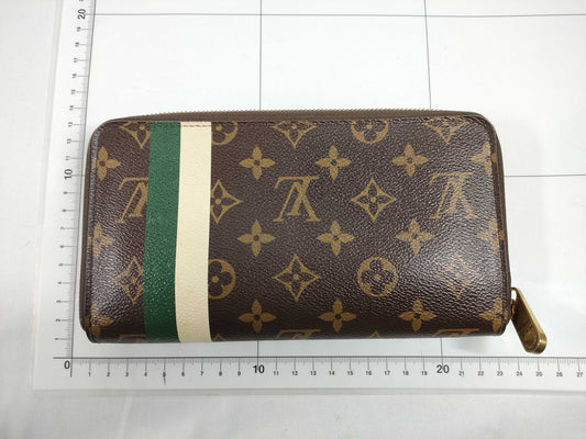 LOUIS VUITTON Zippy Organizer VI0096 Wallet