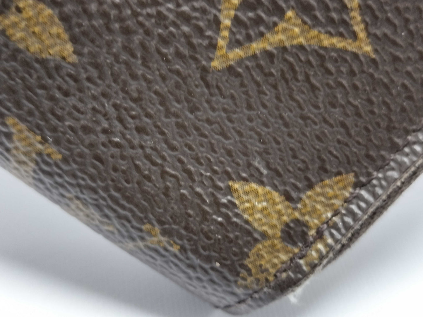 LOUIS VUITTON LV Zippy Organizer Coated Canvas Wallet