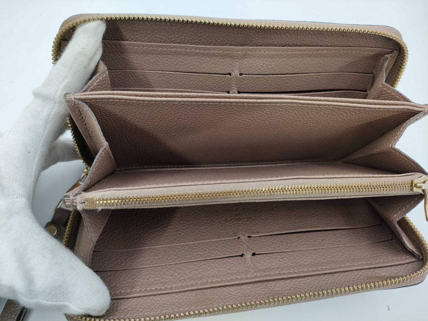 LOUIS VUITTON Long Wallet