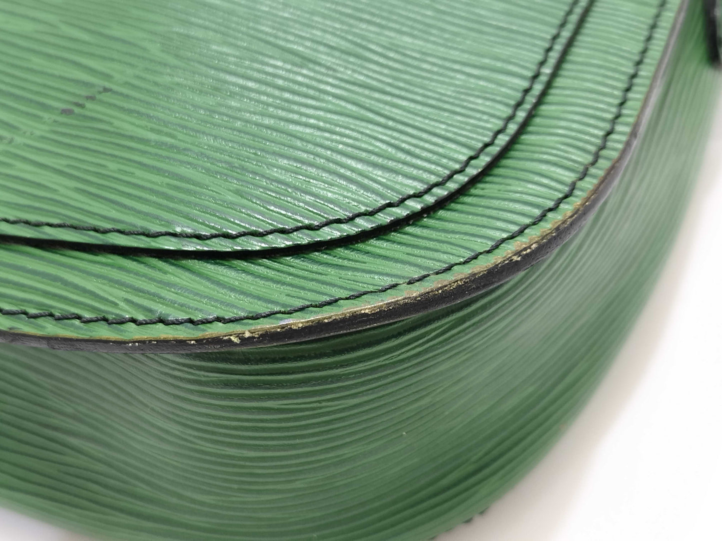 LOUIS VUITTON Epi LV Epi Saint-Cloud M52194 Shoulder Bag