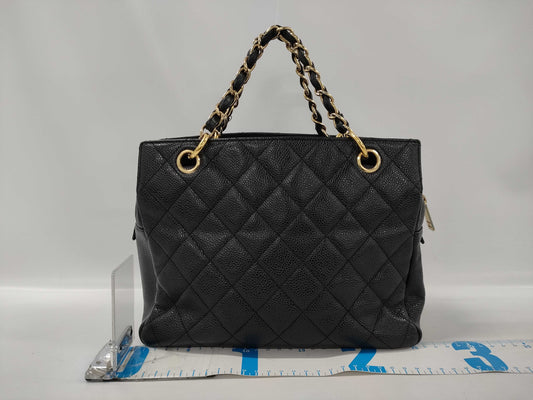 CHANEL Reissue Shoulder Bag in Caviar Black