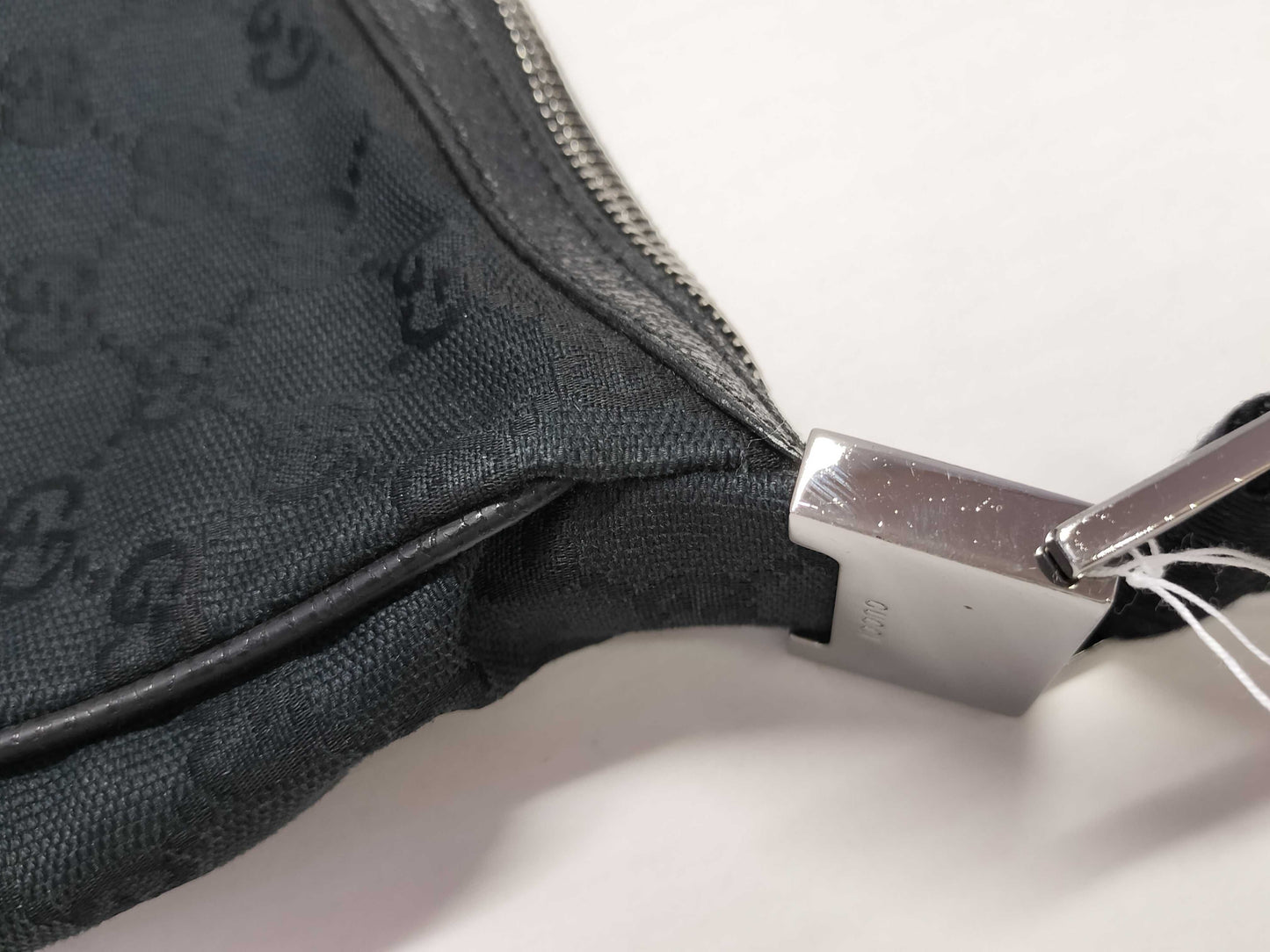 GUCCI GG Canvas Shoulder Bag GUCCI GG Canvas Shoulder Bag