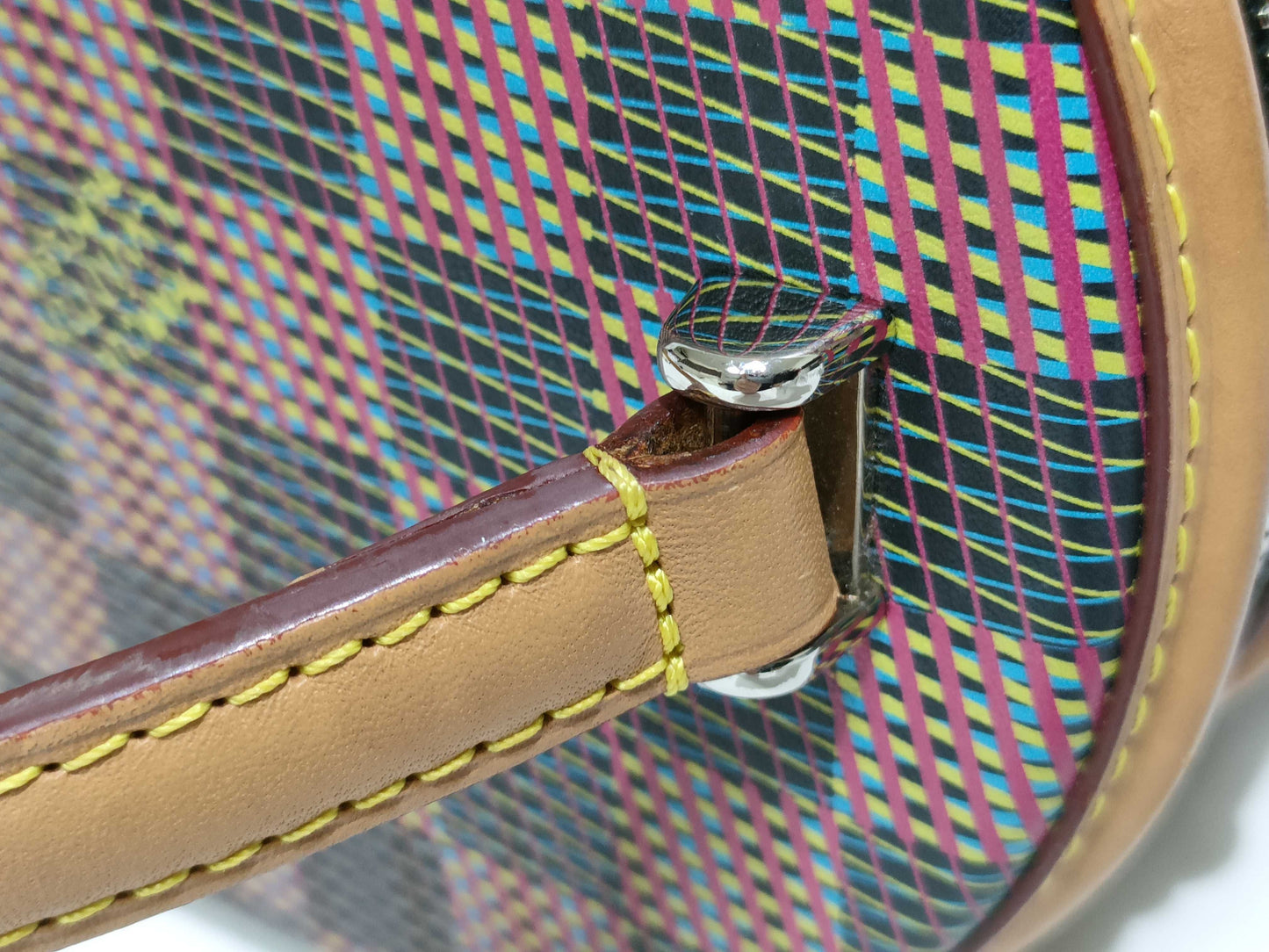 LOUIS VUITTON Monogram LOUIS VUITTON Bag Handbag