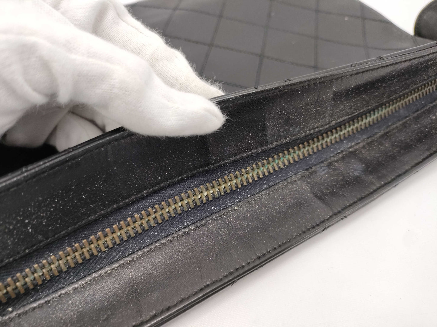 CHANEL Matelasse Bicolore Lambskin Black Clutch Bag