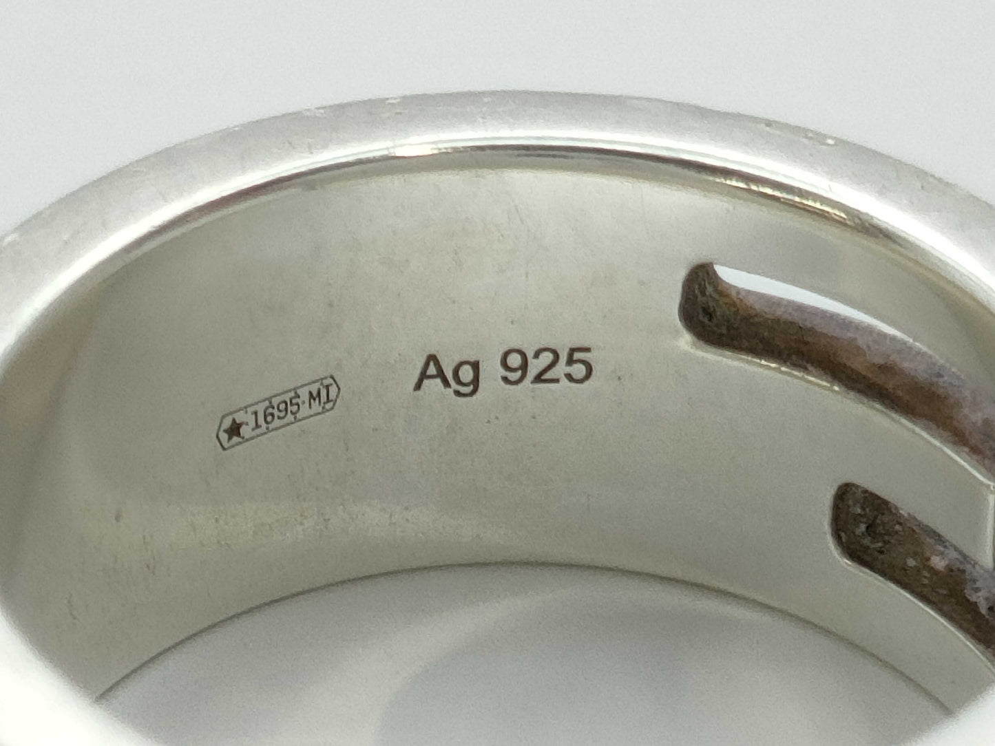 GUCCI Ring AG925 Size 8 6.8g